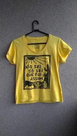 Blusas/Camisas femininas - Foto 2