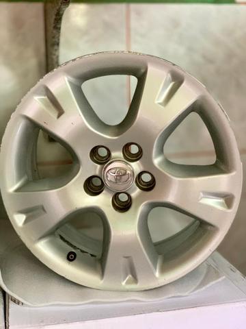 Rodas aro 16. Furação 5x100. Serve no Corolla. Valor PROMOCIONAL 850,00. Wats *