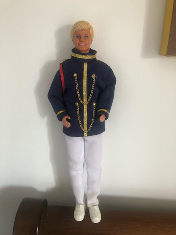 Boneco Ken da Estrela