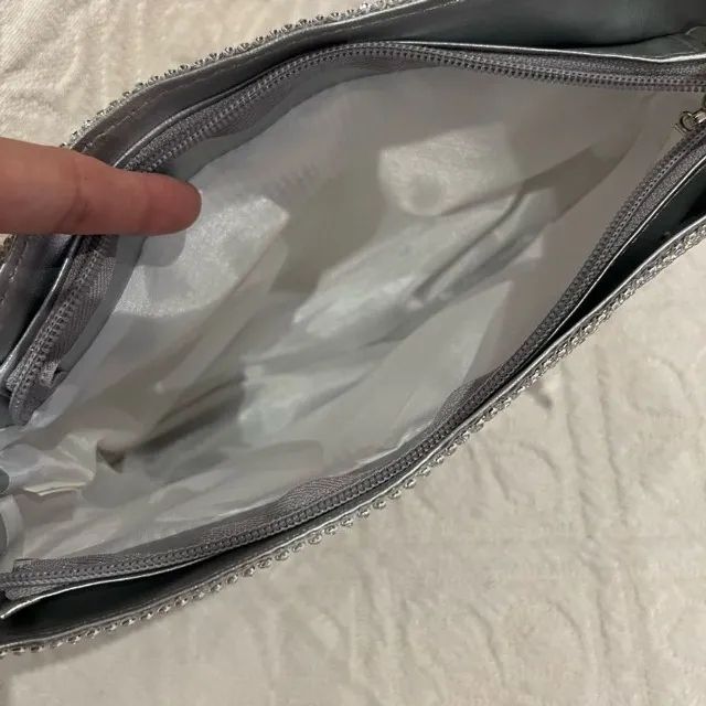 bolsa com brilhos prata - Foto 4