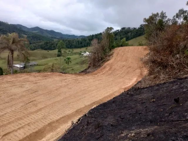 Sítio 3,7 hectares, Pastagem, Roça, 2ª Linha, Divisa de São Pedro com Águas Mornas SC - Foto 5