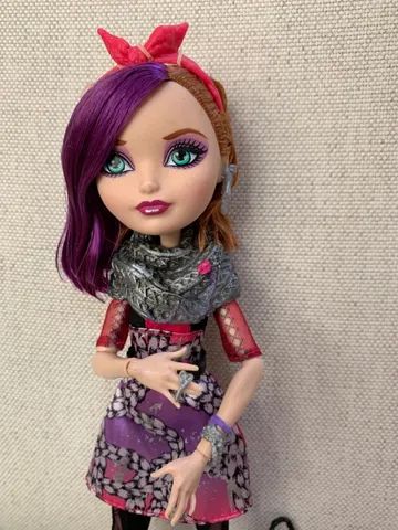 Boneca Ever After High Cerise Completa - Hobbies e coleções