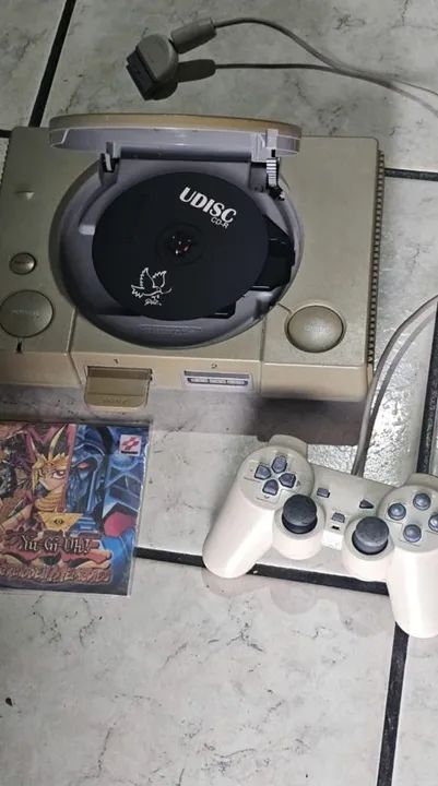 PS1 FAT CONTROLE CABO E JOGO LASER FUNCIONANDO COM IMAGEM EM PRETO E BRANCO - Foto 2