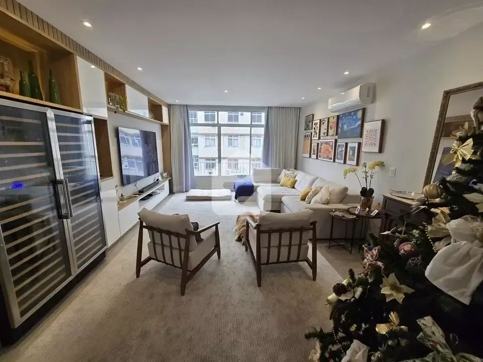 Apartamento reformado de 185m² com vaga em Copacabana - Foto 4