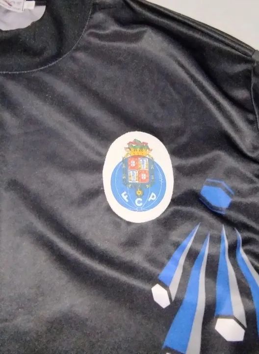 Camiseta Original Oficial de Goleiro do Sporting CP - Kronos - Tamanho G - Foto 3