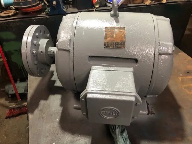 Motor e bomba de irrigação 60cv