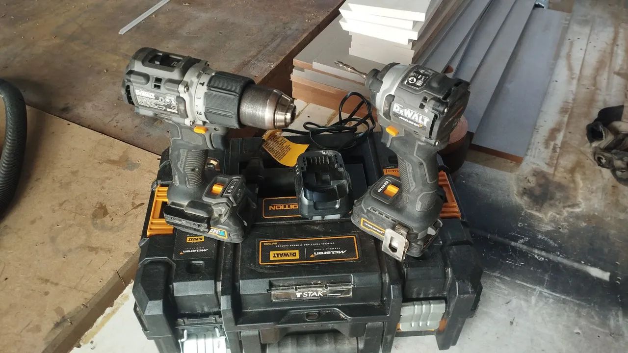 Parafusadeiras e outros 