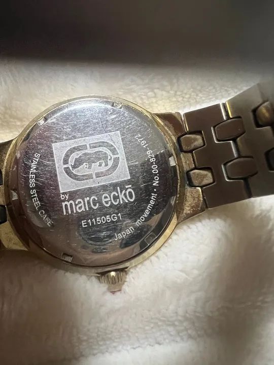 Relógio Marc Ecko Feminino Dourado - Foto 4
