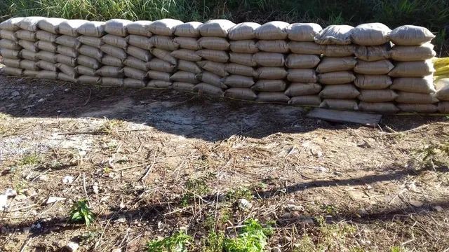 Areia média sacos 20kg 5,00 em suzano  - Foto 2