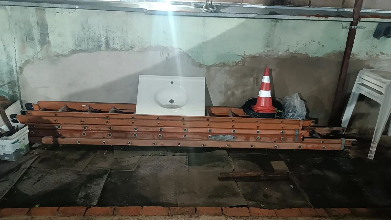 Escada de fibra de 6 metros e 7.50 metros 