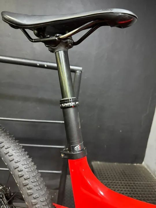 Bicicleta Caloi Carbon Fs - tam G - SLX - Rock Shox Reba - Foto 3