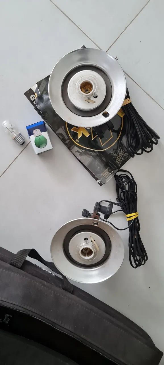 Kit de Iluminação para Estúdio - Sombrinhas Refletoras - Foto 5