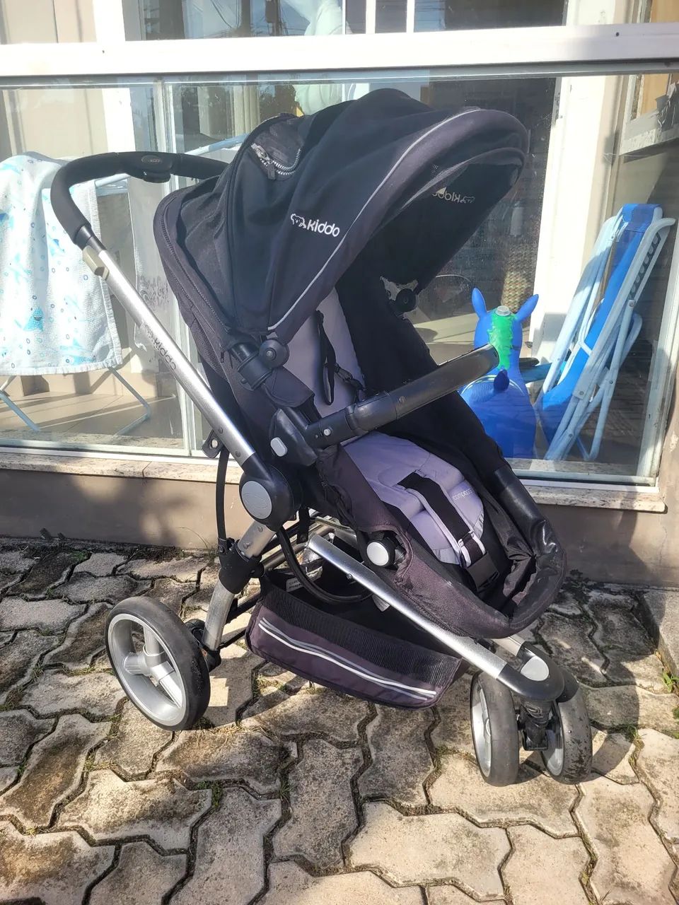 Carrinho de Bebê Kiddo - Conforto e Praticidade