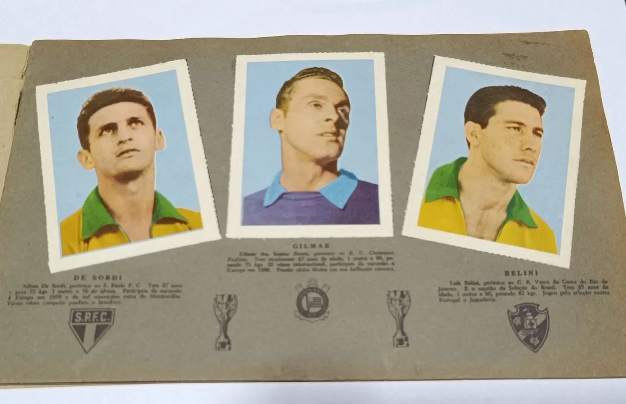 Álbum da seleção Brasileira de futebol Campeã Mundial de 1958, autografado pelo Pelé. - Foto 4
