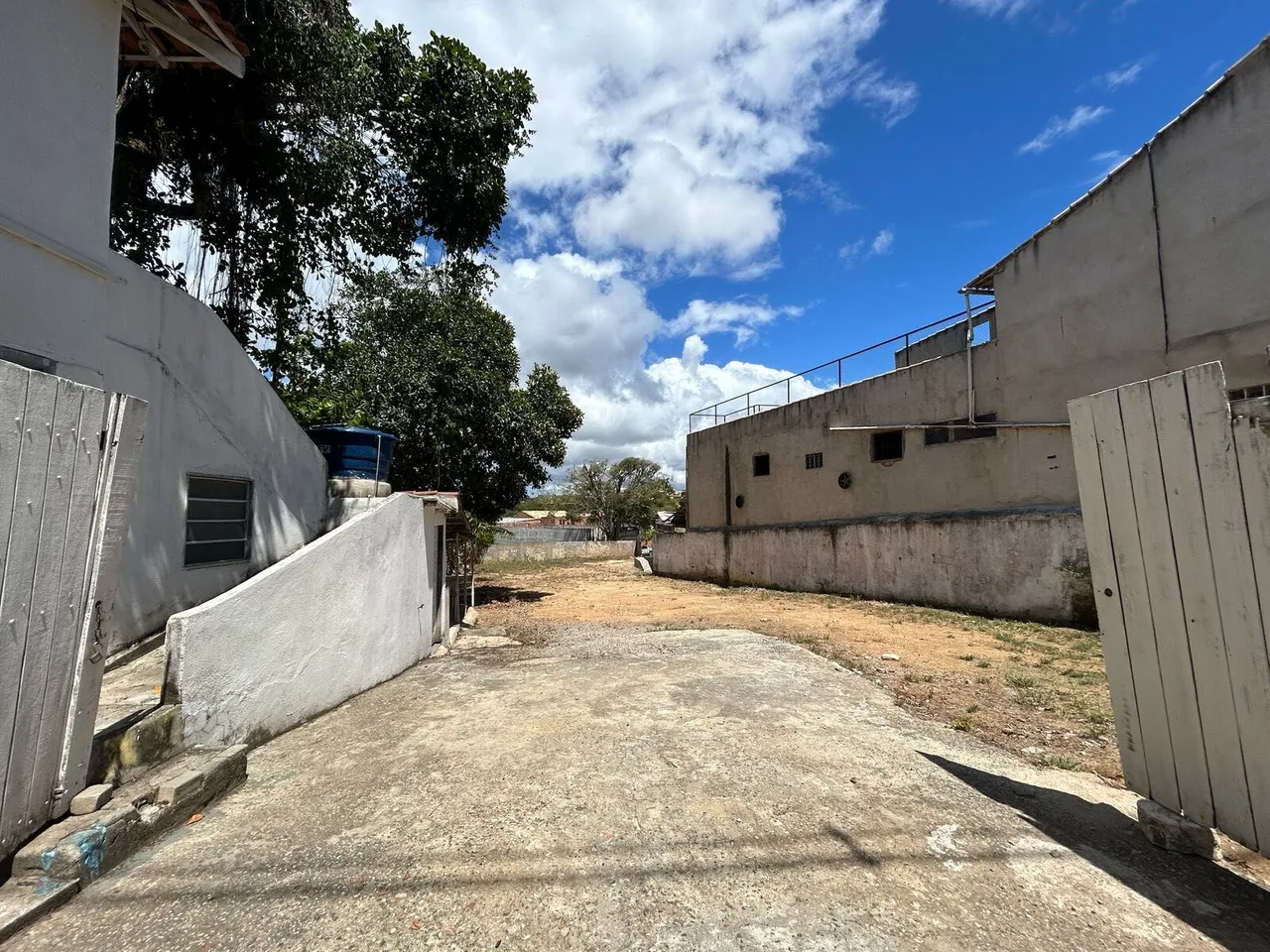 Loja para alugar no bairro Rasa - Armação dos Búzios/RJ