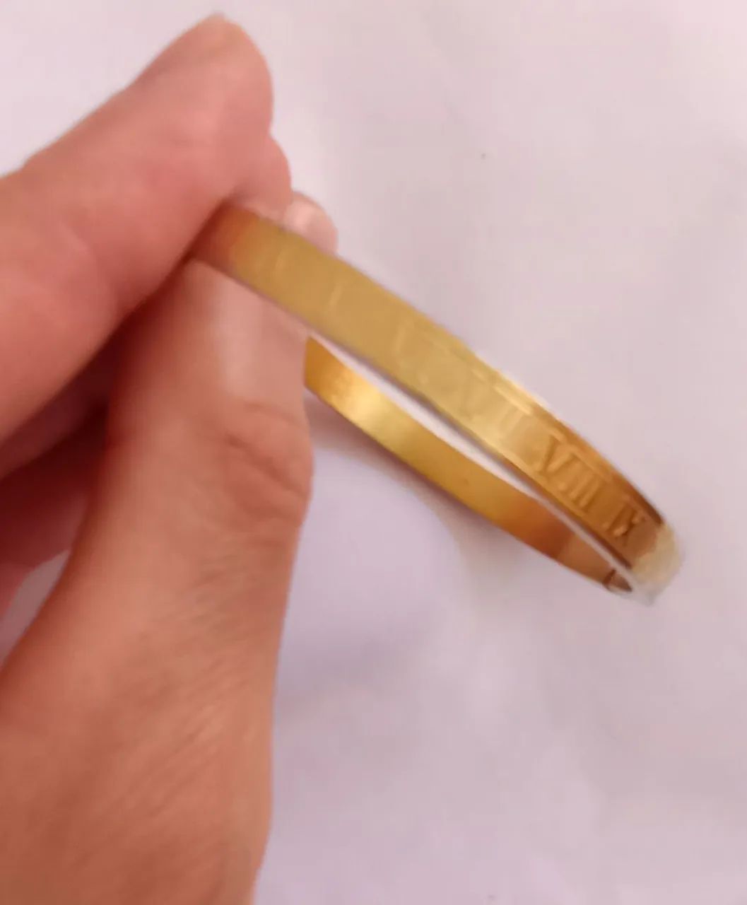 Pulseira dourada de aço inoxidável - Foto 2
