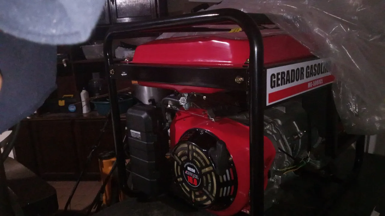 Gerador de Energia a Gasolina 5.5 KVA