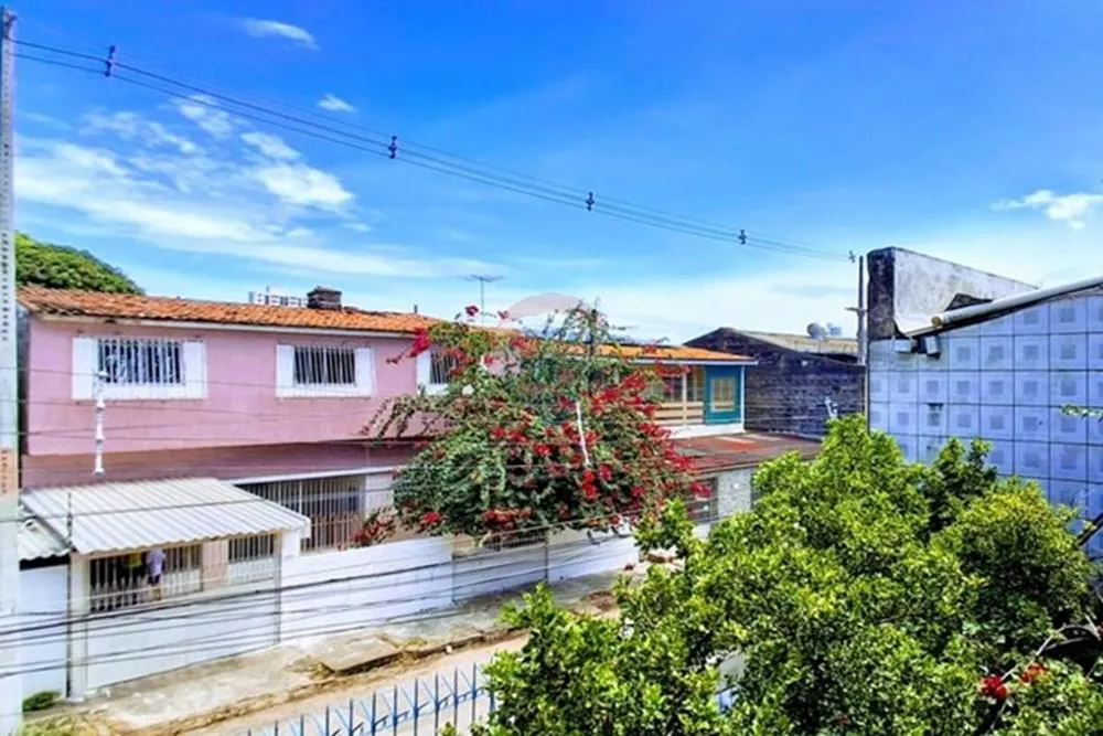 Casa à venda, 6 quartos - 360 m² em Afogados