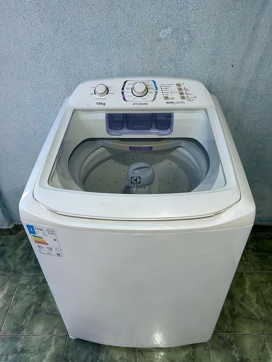 Máquina de Lavar Roupa Electrolux 16kg JetClean - Foto 5