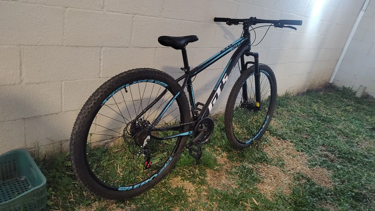 Bicicleta Aro 29 GTS Sprint MX7 freio a disco