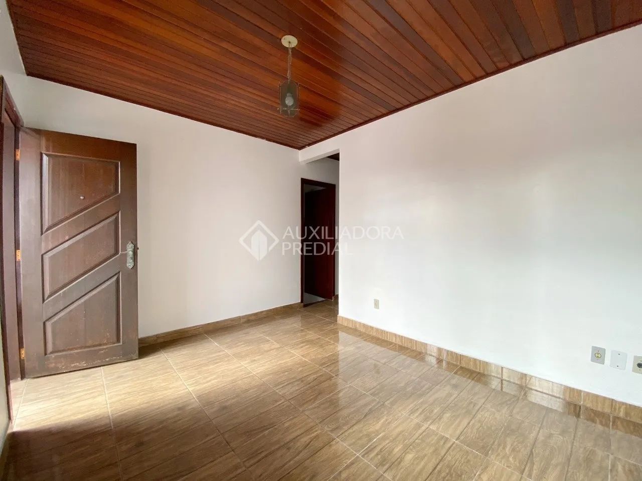 PORTO ALEGRE - Casa Padrão - Chácara das Pedras - Foto 4