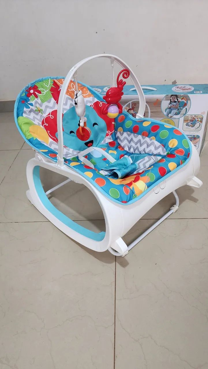 Balanço Infantil para Bebê com Brinquedos