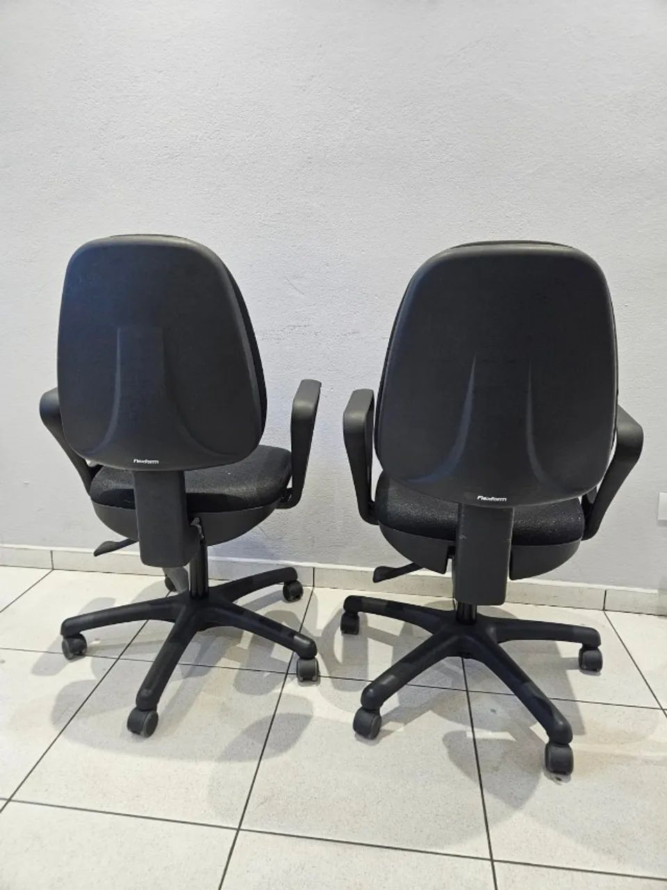 Cadeira Lite FlexForm (CADA)64960498372738120