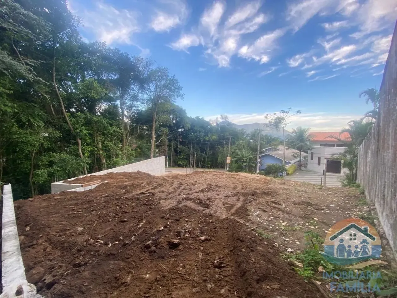 INCRÍVEL OPORTUNIDADE TERRENO PARA VENDA LOCALIZADO NA PRAIA DE GUAECÁ NO LITORAL NO NORTE