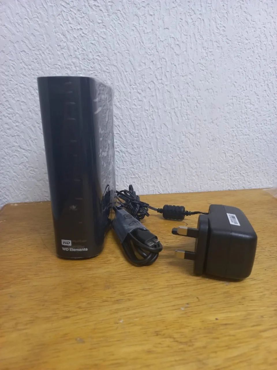 Disco Rigido Desktop 4TB WD Elements WDBWLG0040HBK  [OPEN BOX] - Foto 4