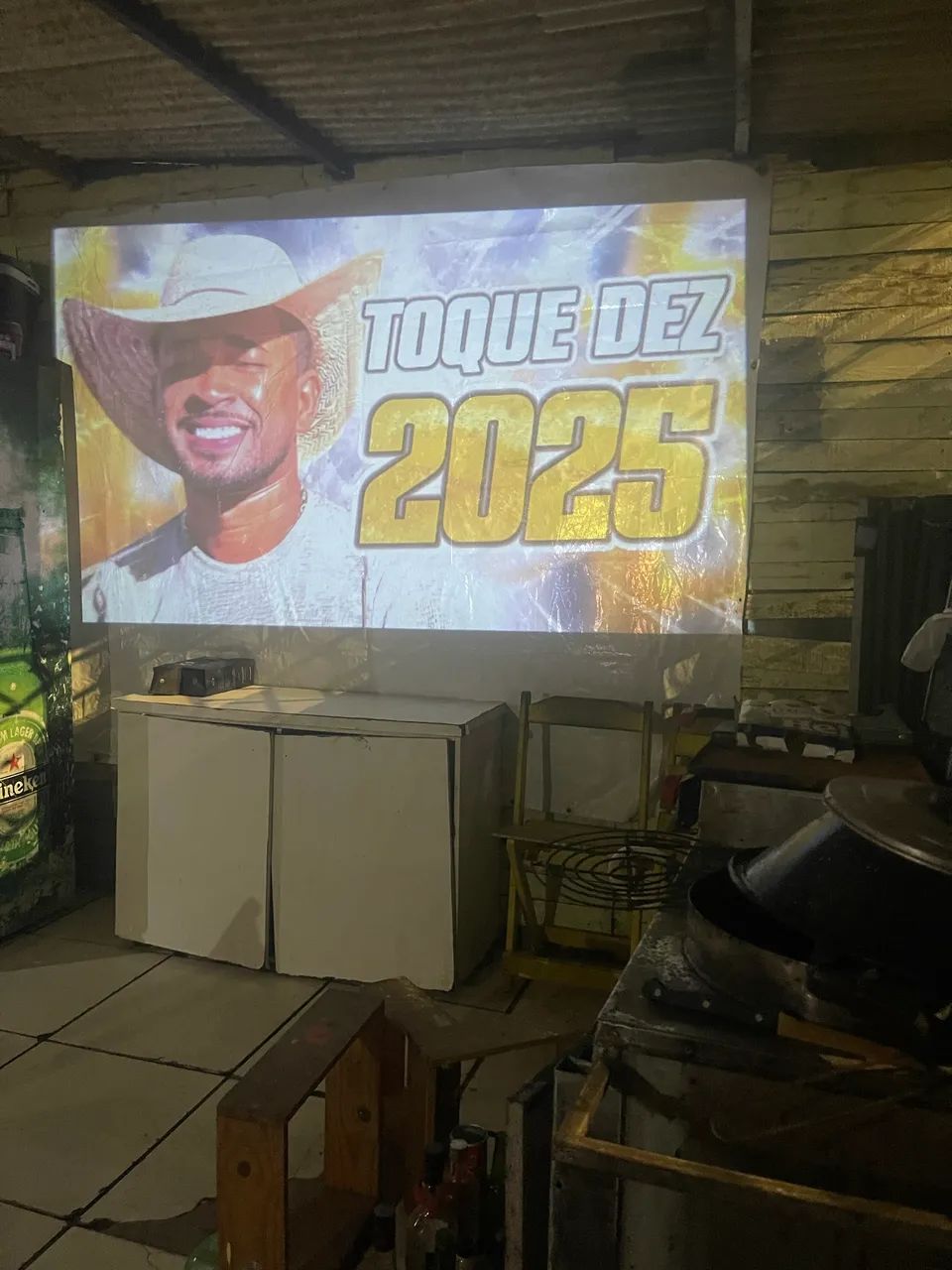 Projetor hy 320 mini tela de 200 polegadas