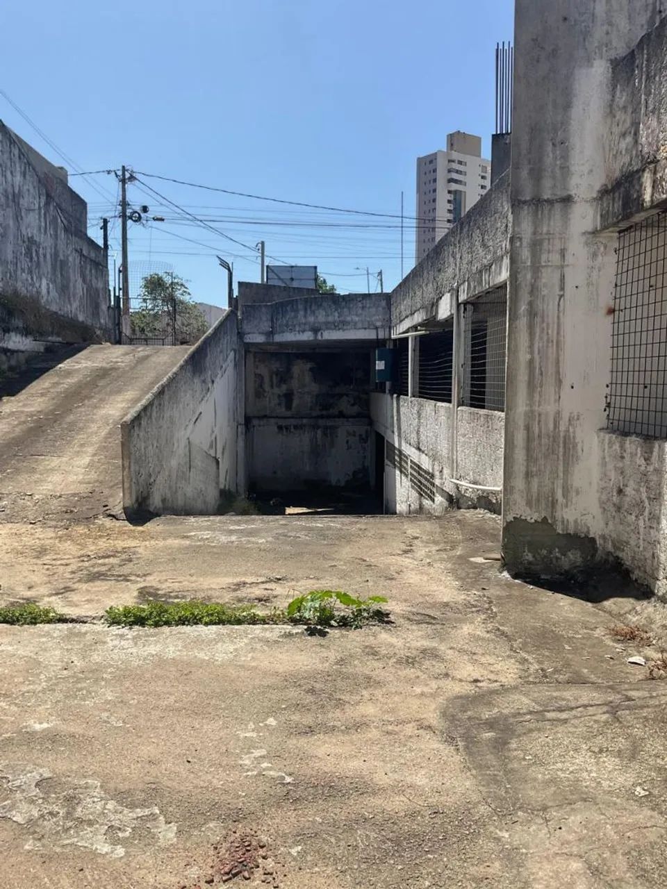 Vendo terreno em ótima localização,  Ponta Negra,  350 m. da praia,Aceito permuta  - Foto 10