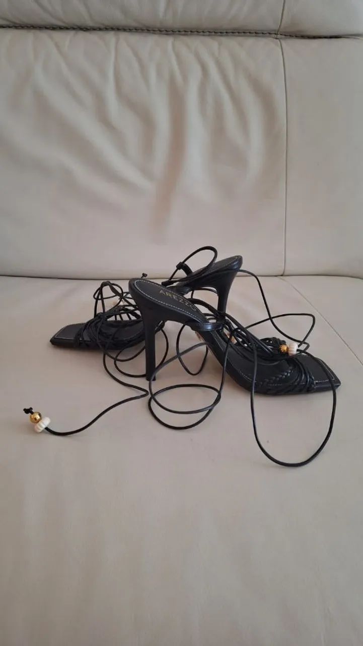 Sandália Arrezo tamanho 34 - Foto 3