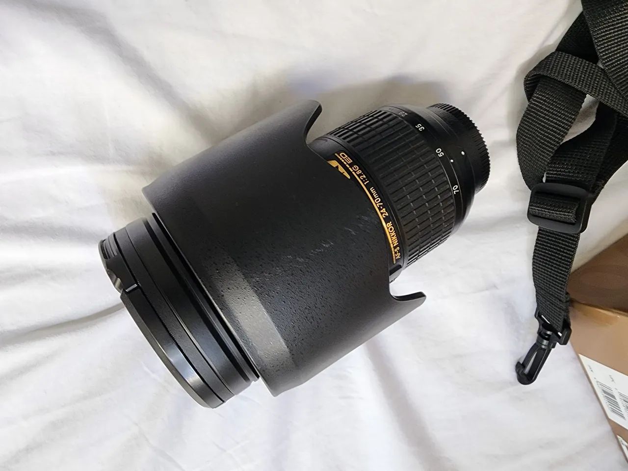 Lente Nikon AF-S NIKKOR 24-70mm f/2.8G ED - Novissima! Usada menos de 10 vezes - Foto 4