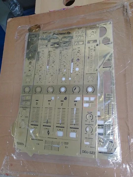 Pioneer DDJ-SZ2 Skinz - Metallics original skin 12 inch skinz - Foto 2
