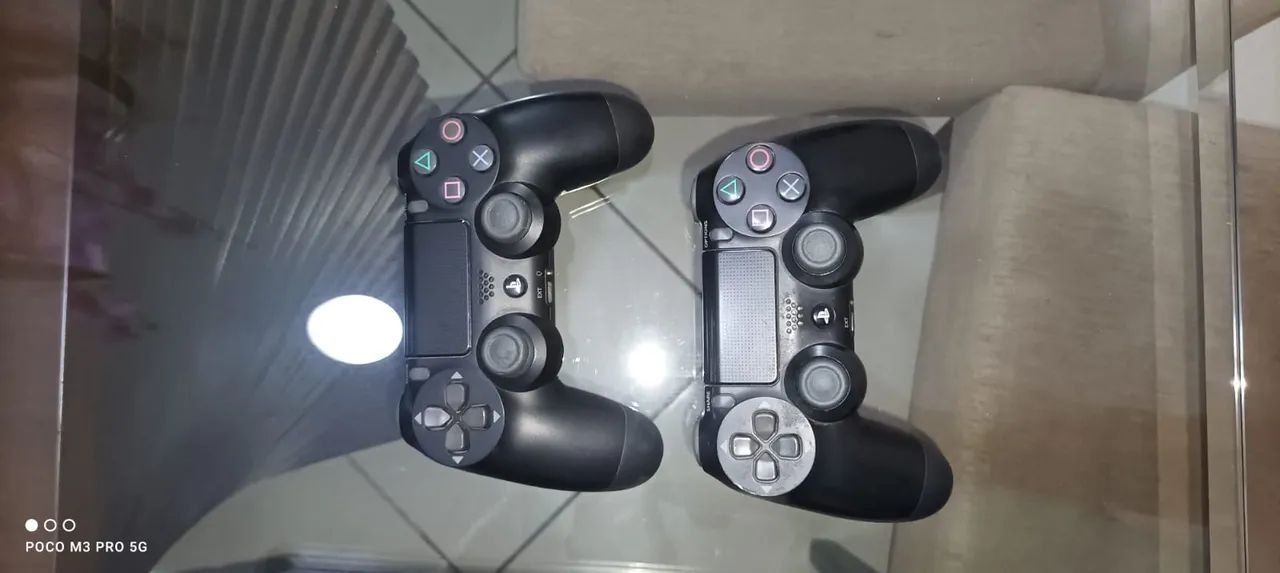Ps4 slim 2t cabos originais 2 controles 4 jogos conservadíssimo  - Foto 3