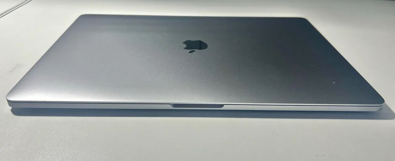 MacBook Pro 16 Polegadas i9 / 32 GB RAM / 2TB SSD - Notebooks