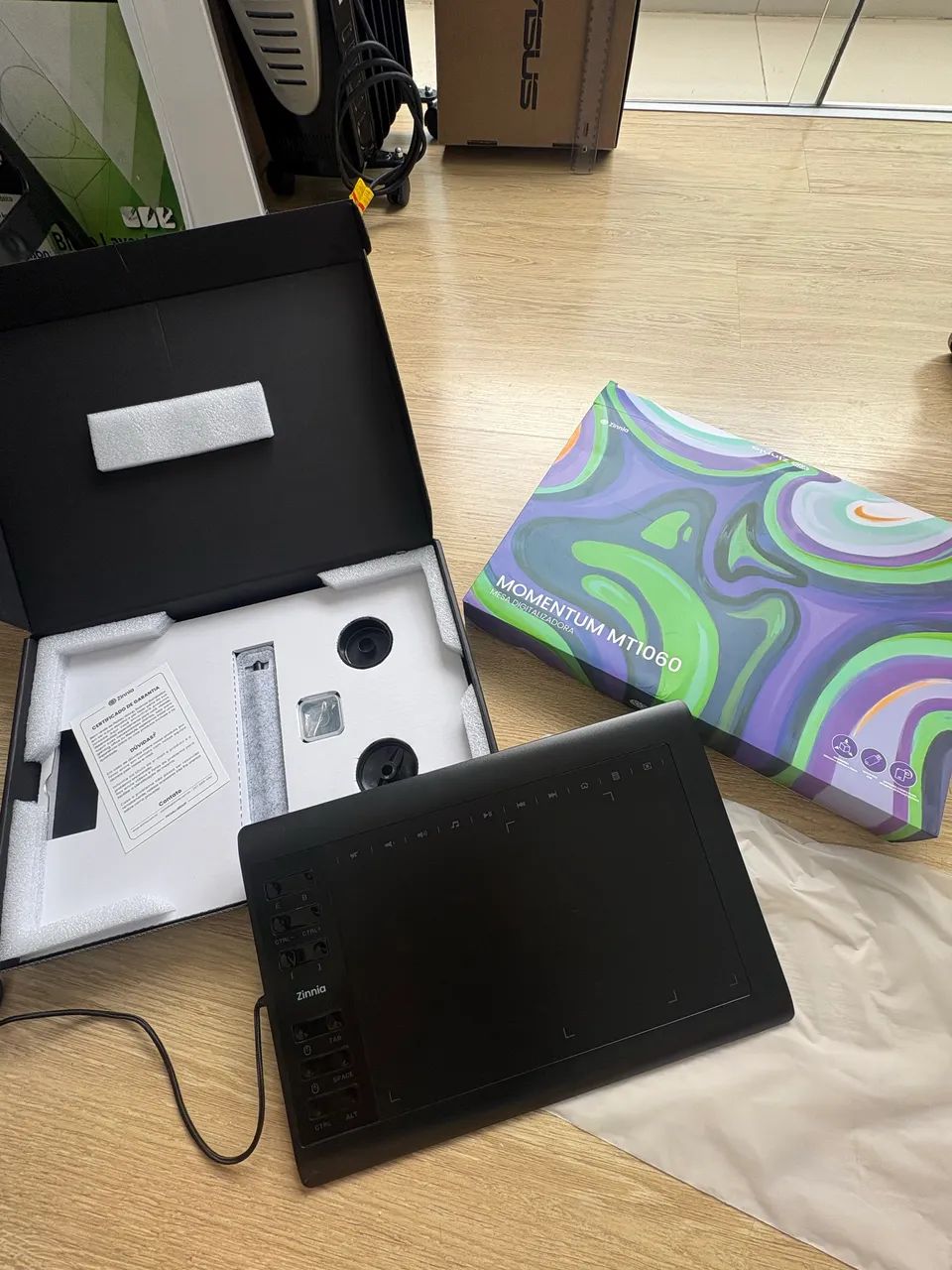 Mesa digitalizadora Zinnia Momentum MT1060  - Foto 5