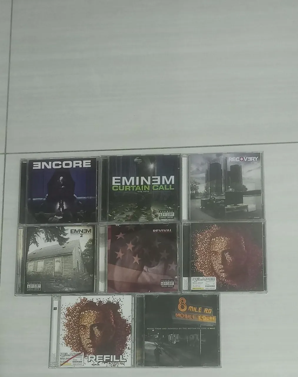Coleção de CDs e DVDs do Eminem