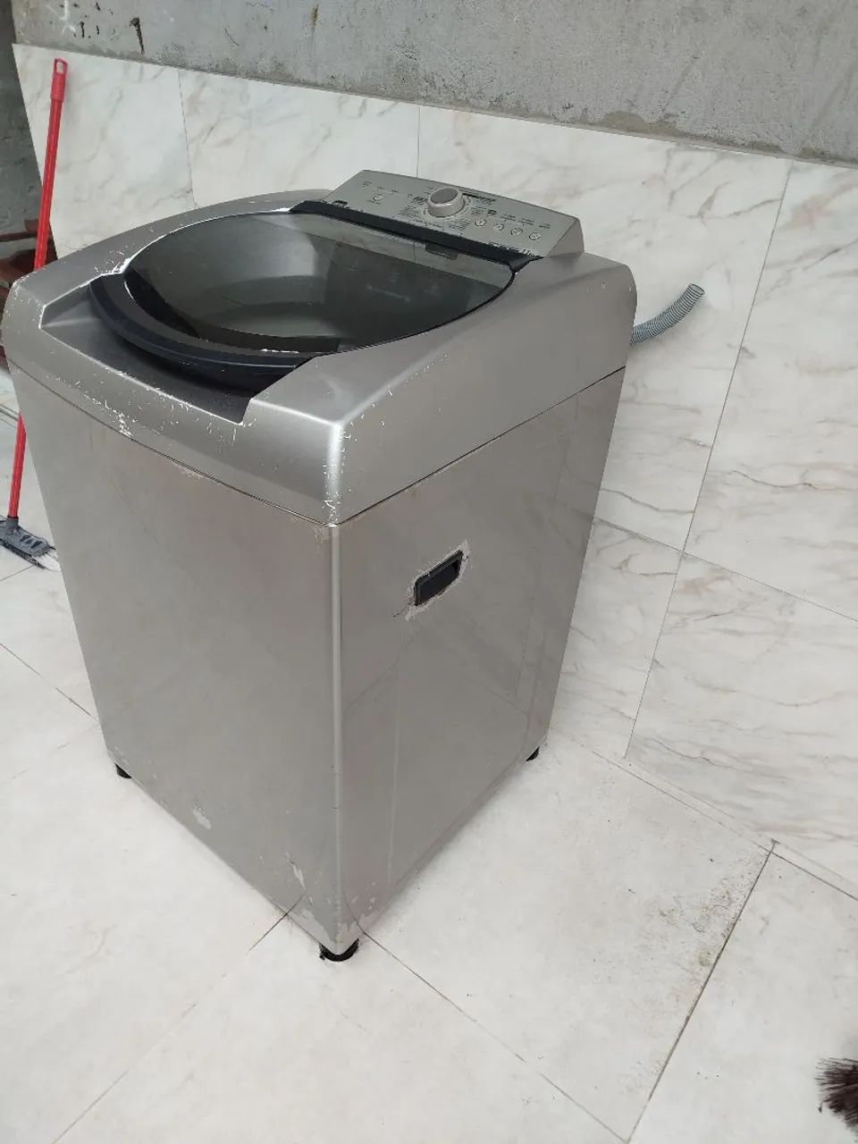 Máquina de lavar Brastemp ative 11kg FUNCIONANDO PERFEITAMENTE ACEITO CARTÃO E ENTREGO  - Foto 3