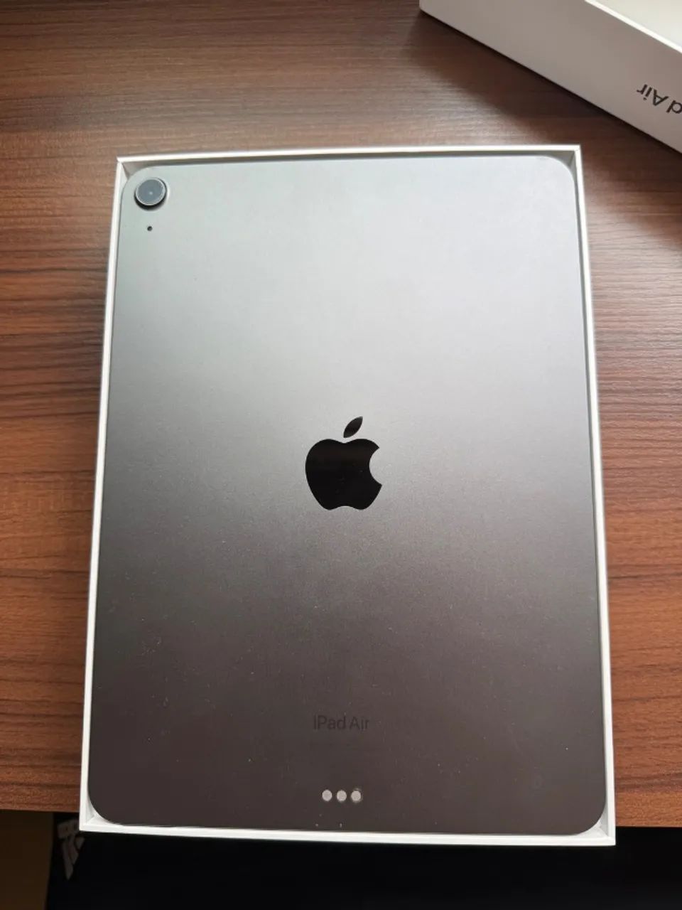 iPad Air 5ª Geração (Wi-Fi) - 64GB Space Gray | Apple M1 - Tablets