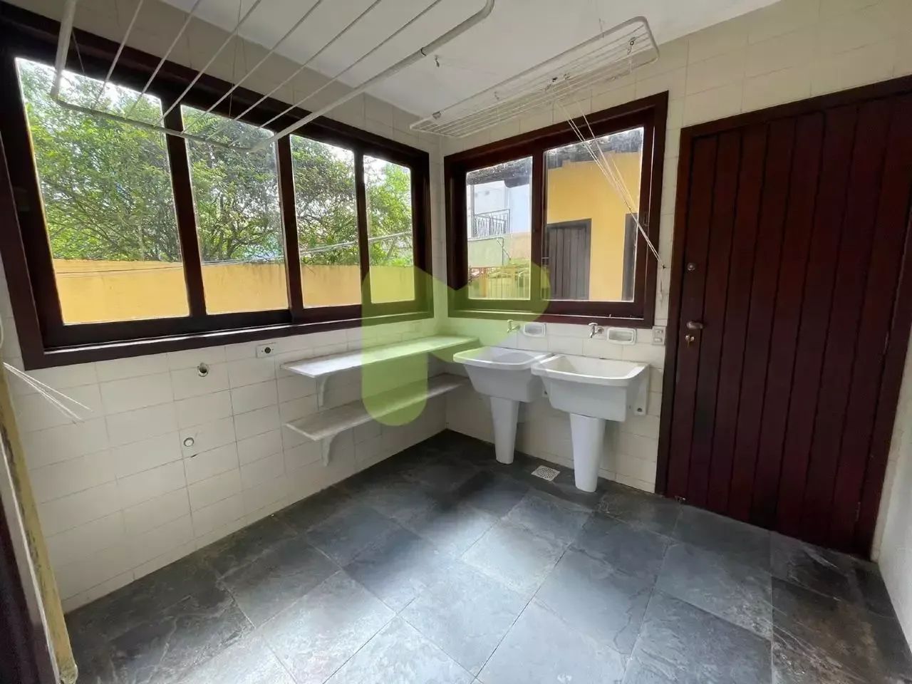 Casas para locação na Lagoa em Macaé/RJ, 4 Quartos, 4 Vagas, Quintal, Jardim, Piscina e Ár - Foto 6