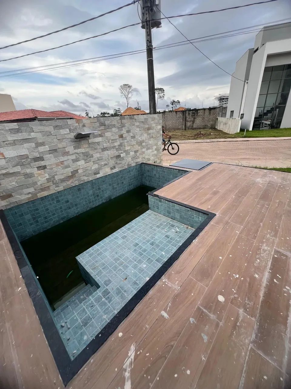 LINDÍSSIMA CASA NO QUARTZO CONDOMÍNIO VERDE - Foto 3