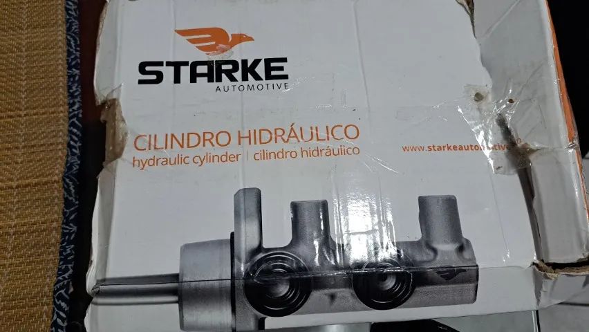Cilindro mestre de freio - Foto 3