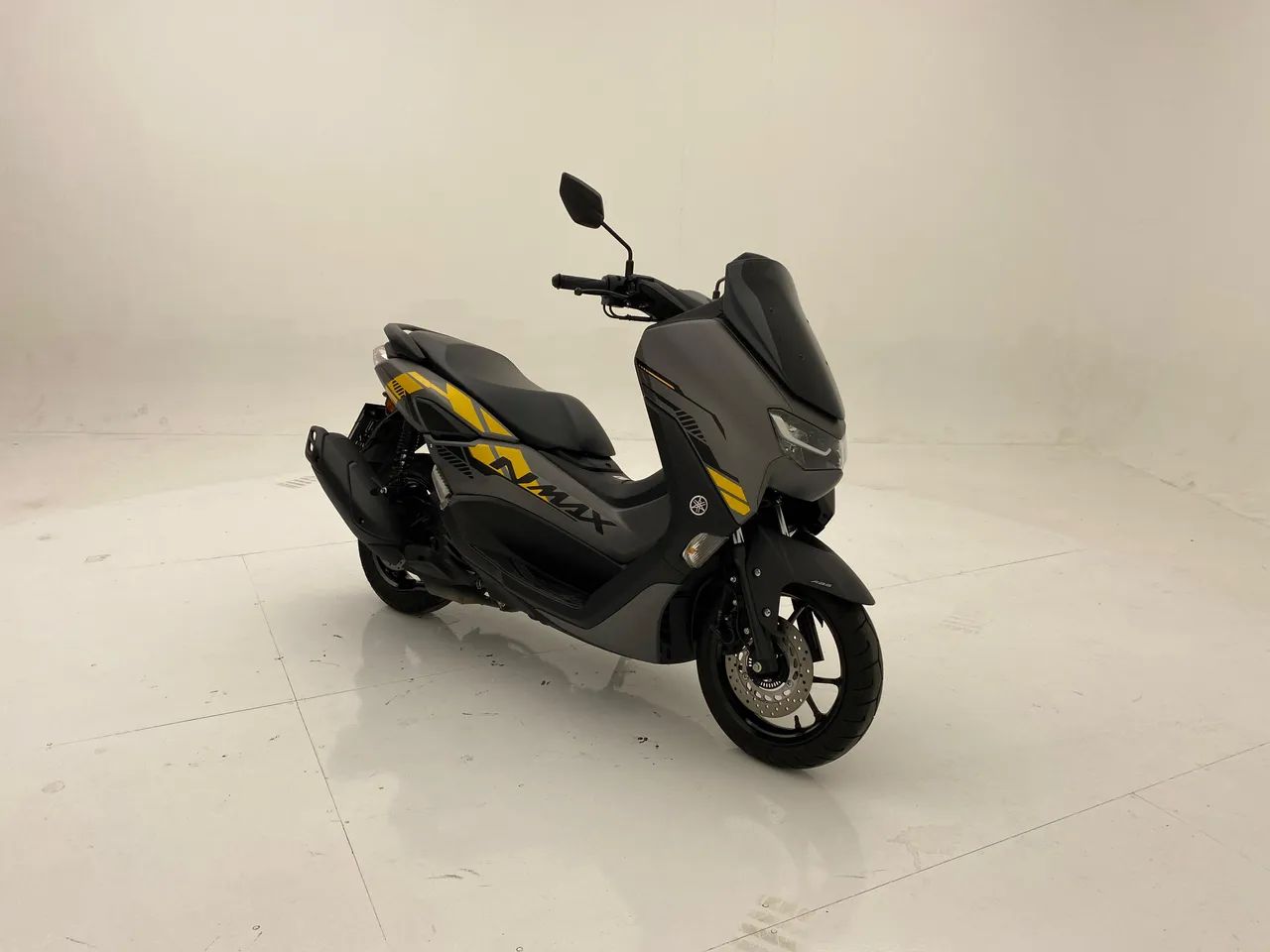 Yamaha NMax 160 cc  - Foto 4