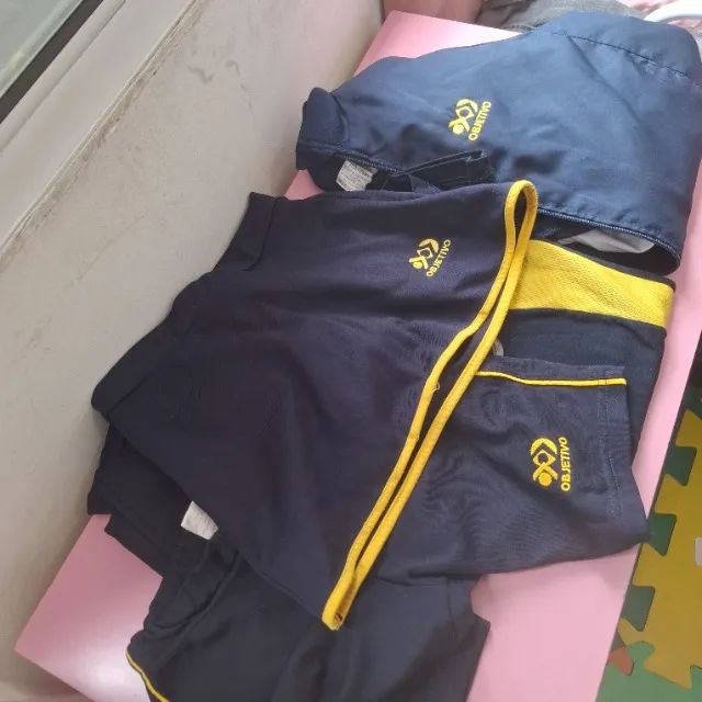 Uniforme para doação 