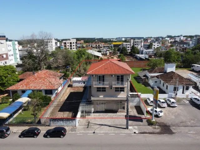 Terreno e sobrado: Investimento em Santa Maria- RS, Camobi, próximo a UFSM