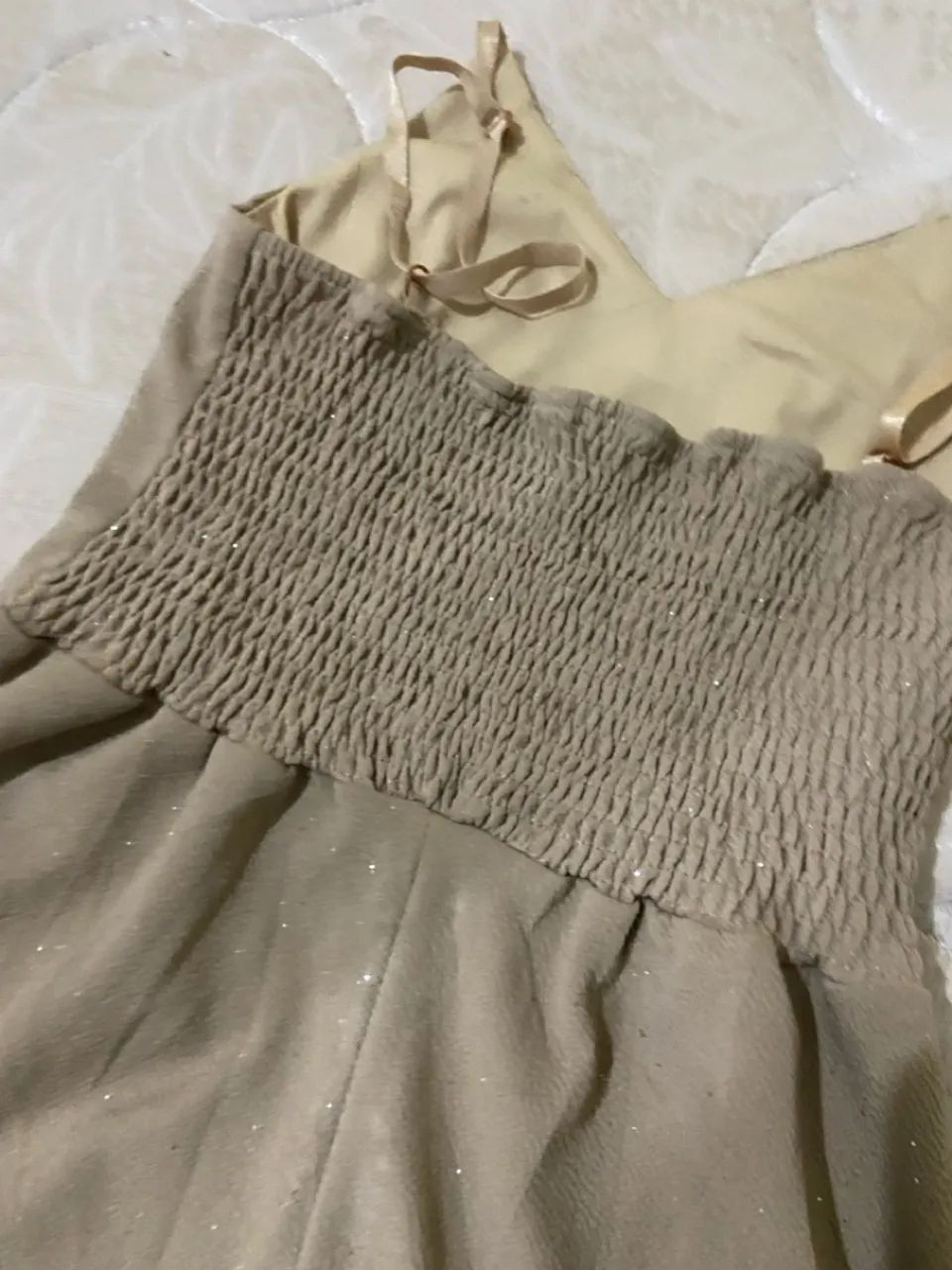 Vestido bege com forro e glúteo TAM M  - Foto 2