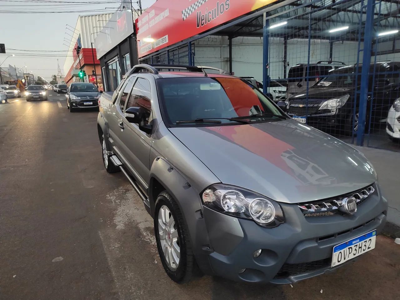 Fiat Strada adventure 1.8 locker completo flex - Foto 2