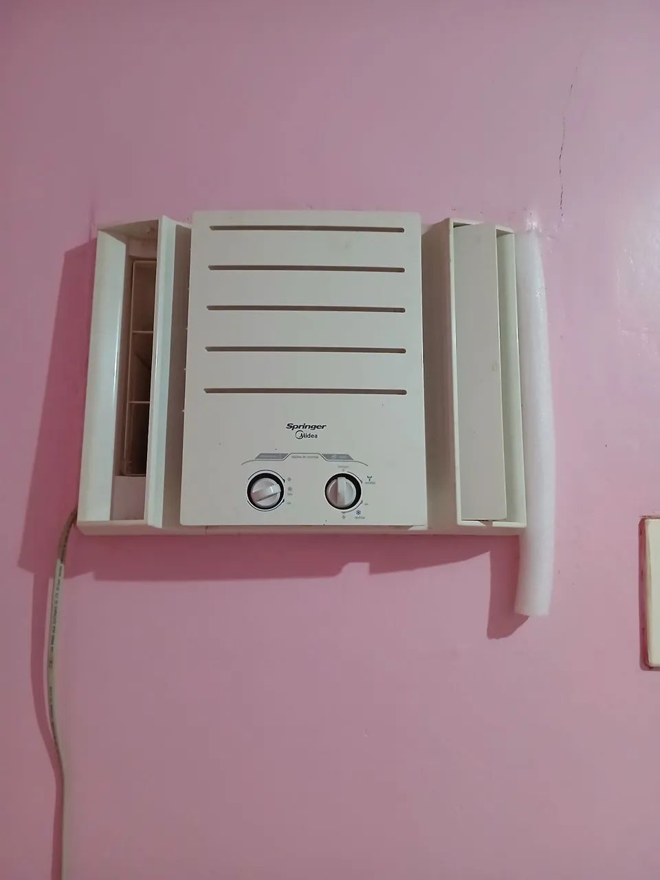 Ar condicionado springer mideia com defeito
