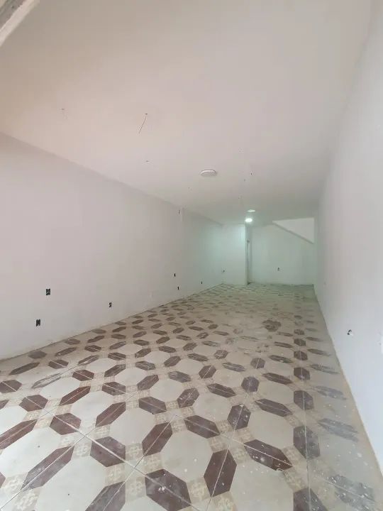 Loja Com ótima localização na Estrada do Mendanha - Foto 13